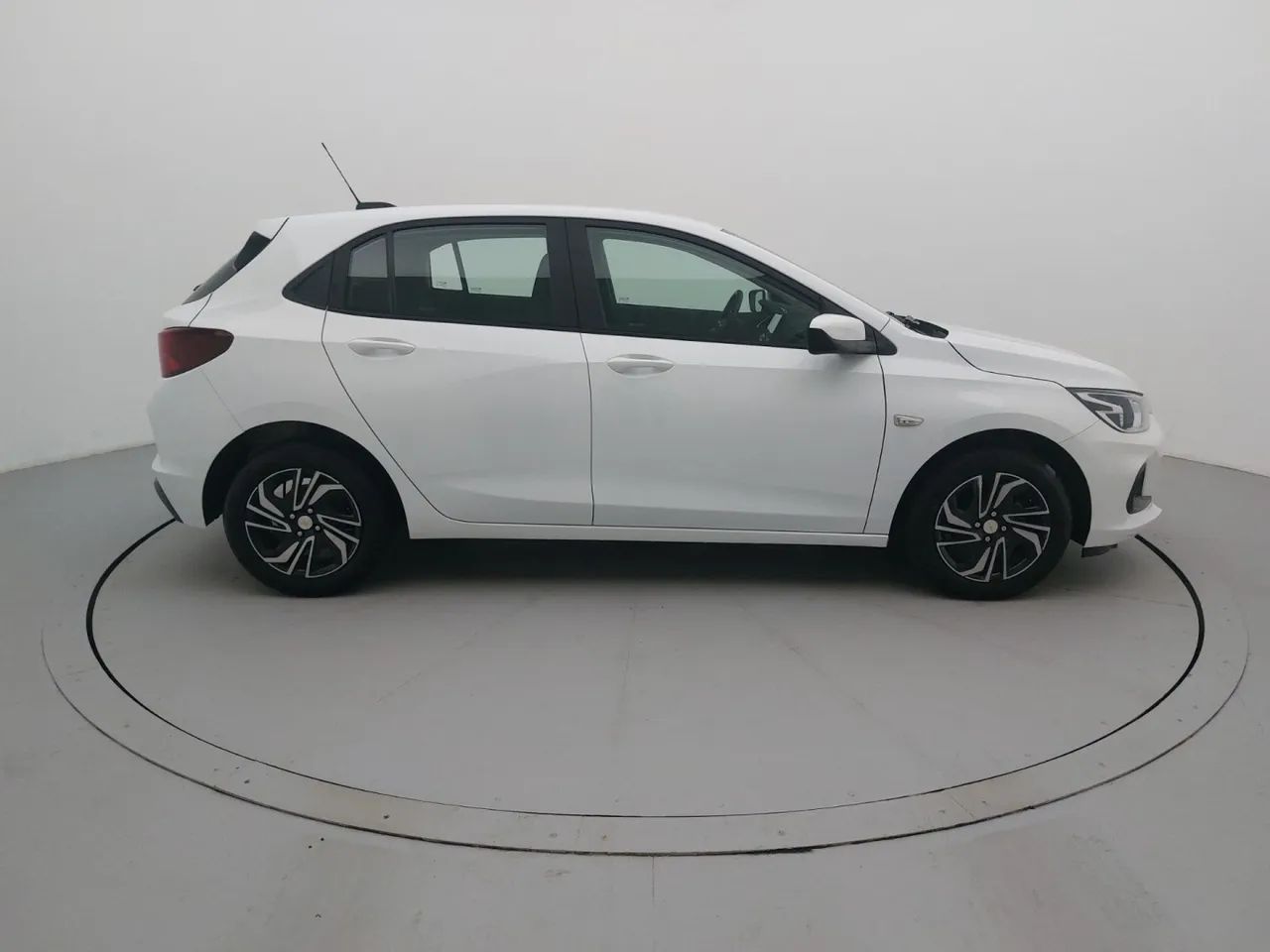 Chevrolet Onix Hatch LT 1.0 12V TB Flex Aut. 4P, foto 6 de 18