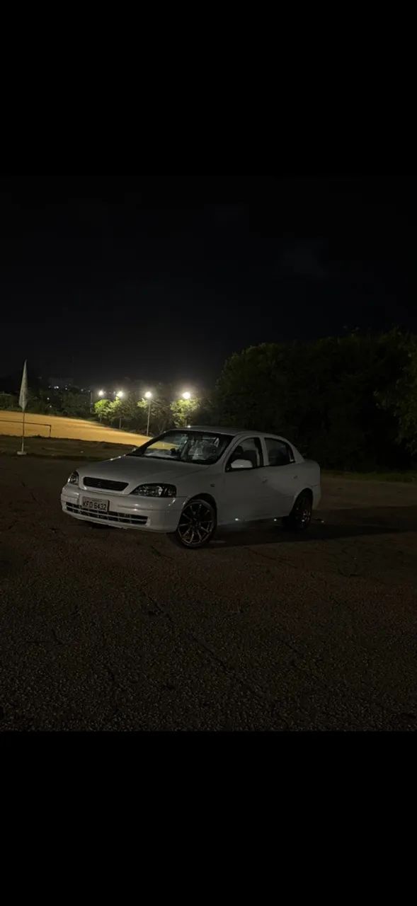 Chevrolet Astra GL 1.8 MPFI 3P 2001
