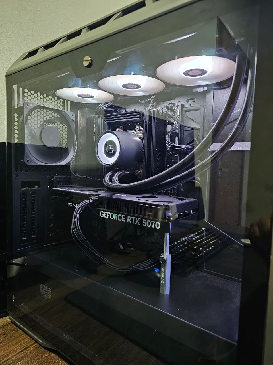 Computador RTX 5070, 9800X3D, 32GB DDR5 - Foto 2