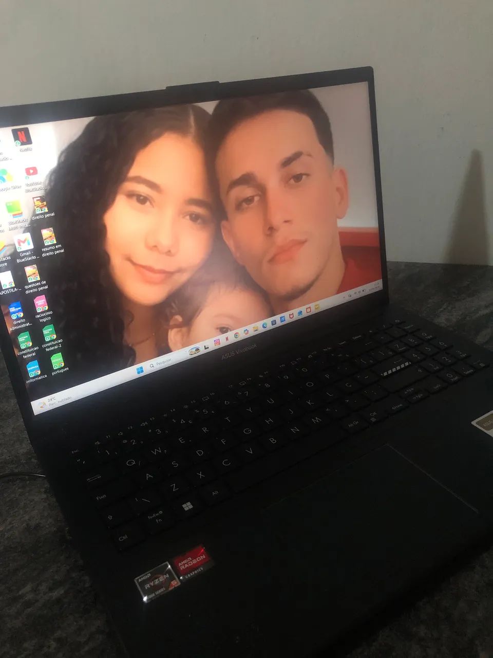 notebook semi-novo com 2 meses de uso - Foto 3