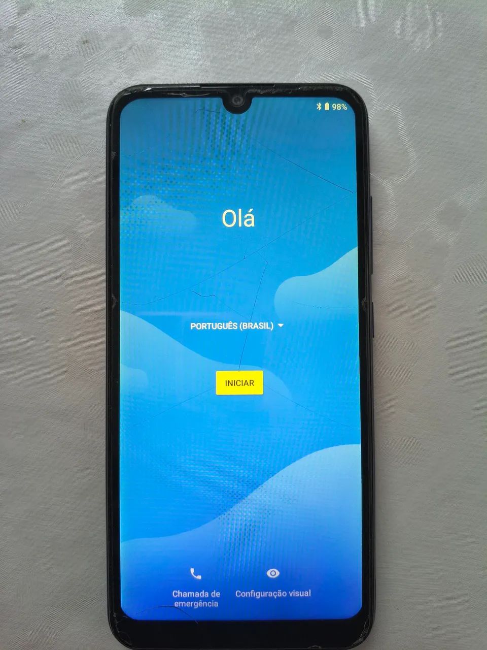 Celular moto E 6 plus. Pra vender rápido.  R$ 200,00 - Foto 2