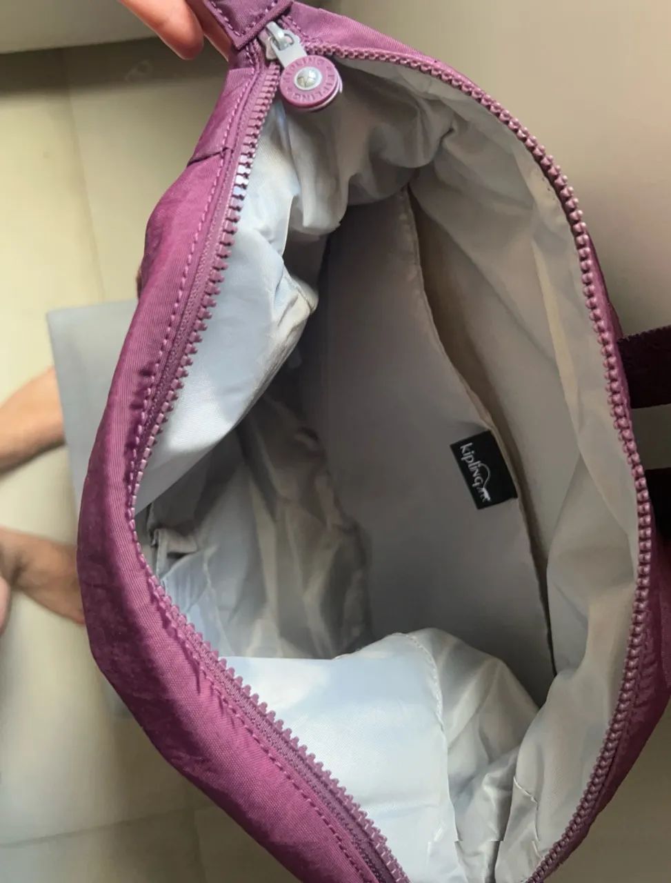 Mochila Kipling original (nunca usada)  - Foto 5