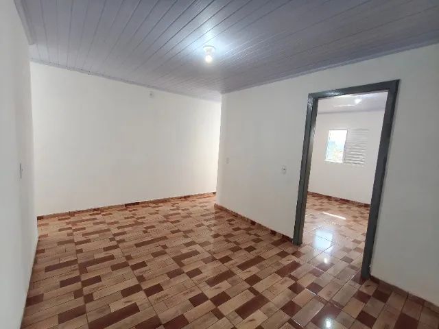 EXCELENTE SOBRADO COM 2 LAJES, PERTO DA PRINCIPAL  - Foto 4