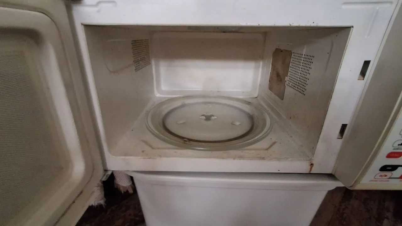 Micro Ondas 30L Brastemp - Foto 3