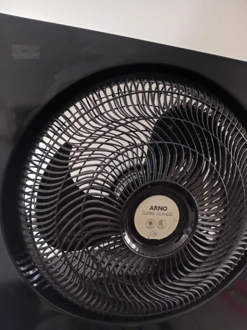 Ventilador de mesa Arno