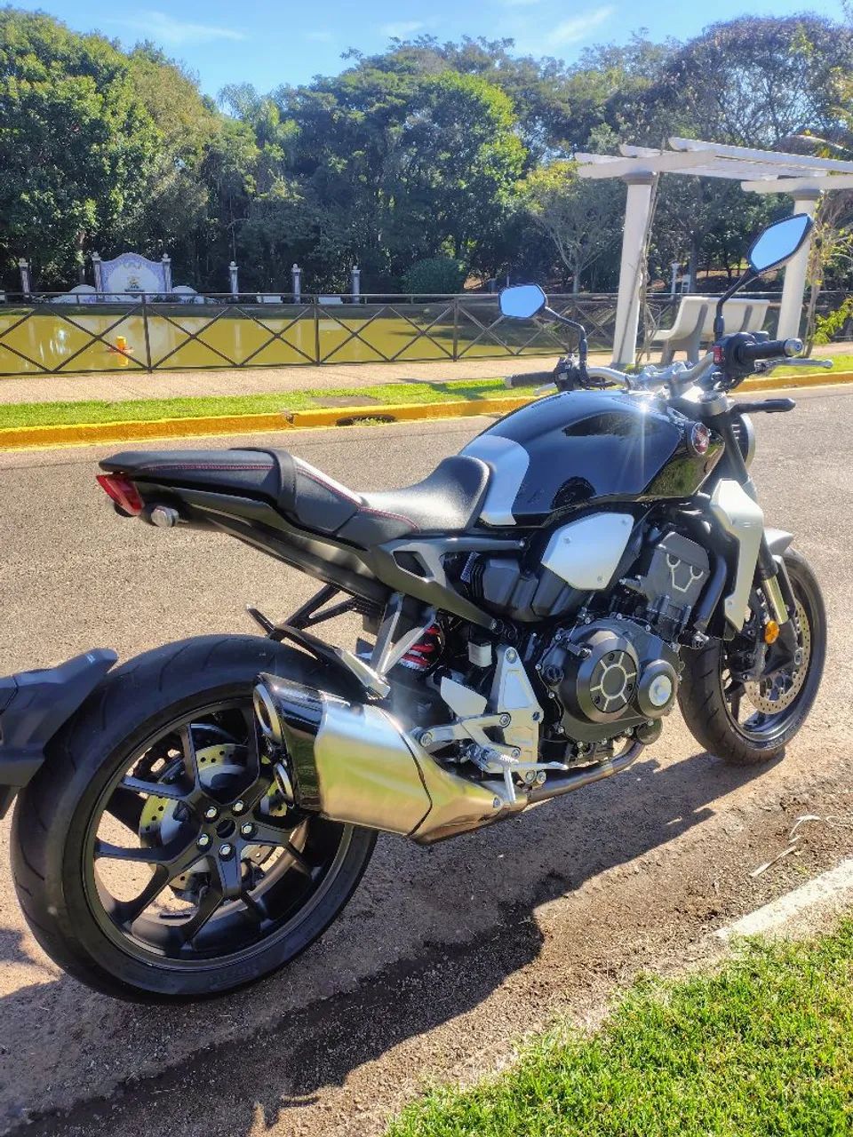 Cb1000r 2021 para pessoas exigentes  - Foto 5