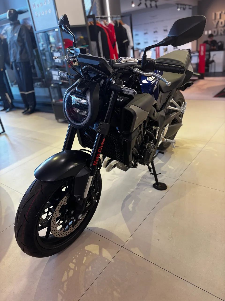 CB 650R - Foto 2
