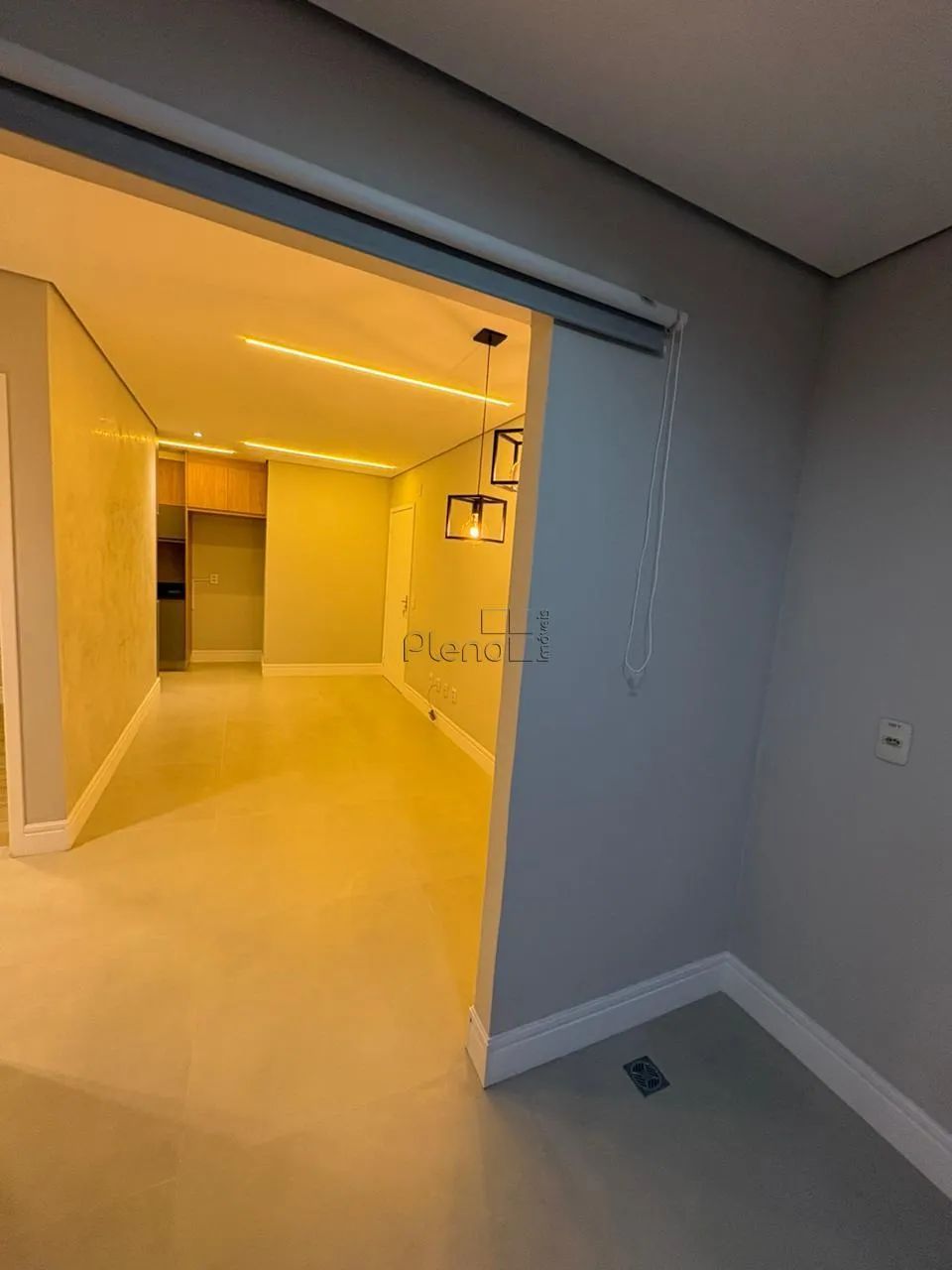 Apartamento à venda em Valinhos, Parque das Colinas, com 2 quartos, com 49 m² - Foto 2