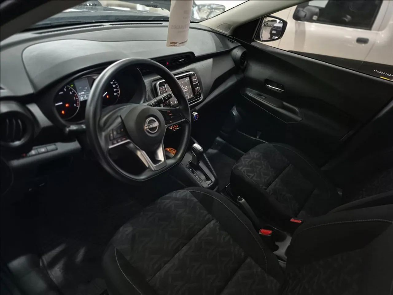Nissan Kicks Sense 1.6 16V Flex Aut., foto 10 de 15