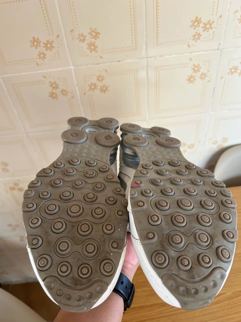 Tênis Nike Shox Original branco - Foto 4