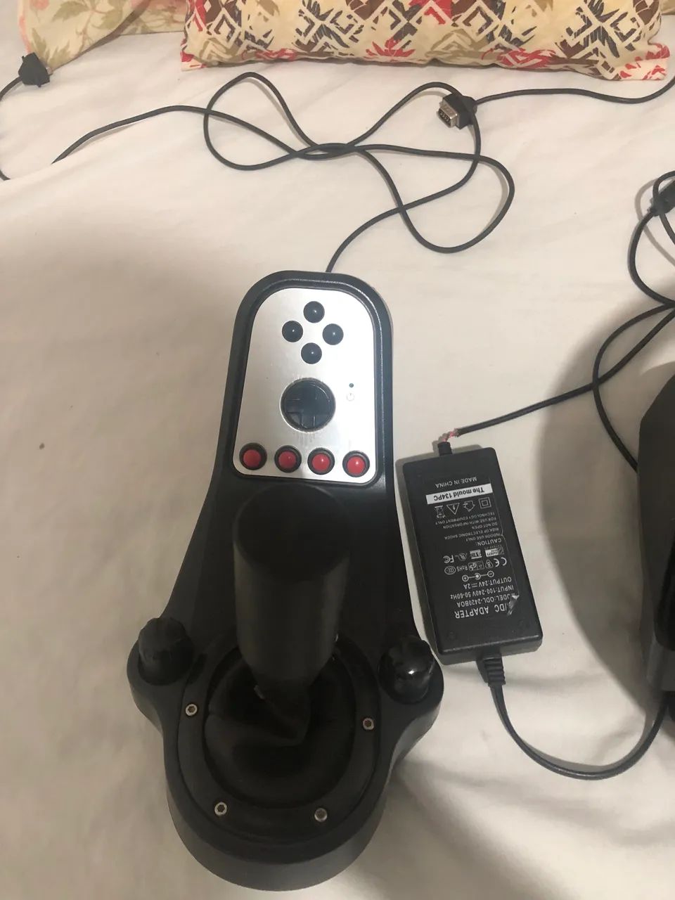 Volante logitech g27  - Foto 4