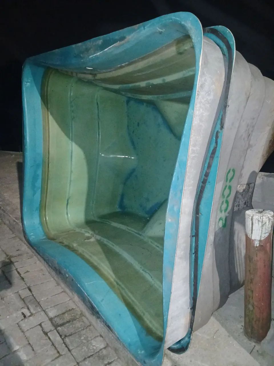 Caixa d'água 2000 litros 