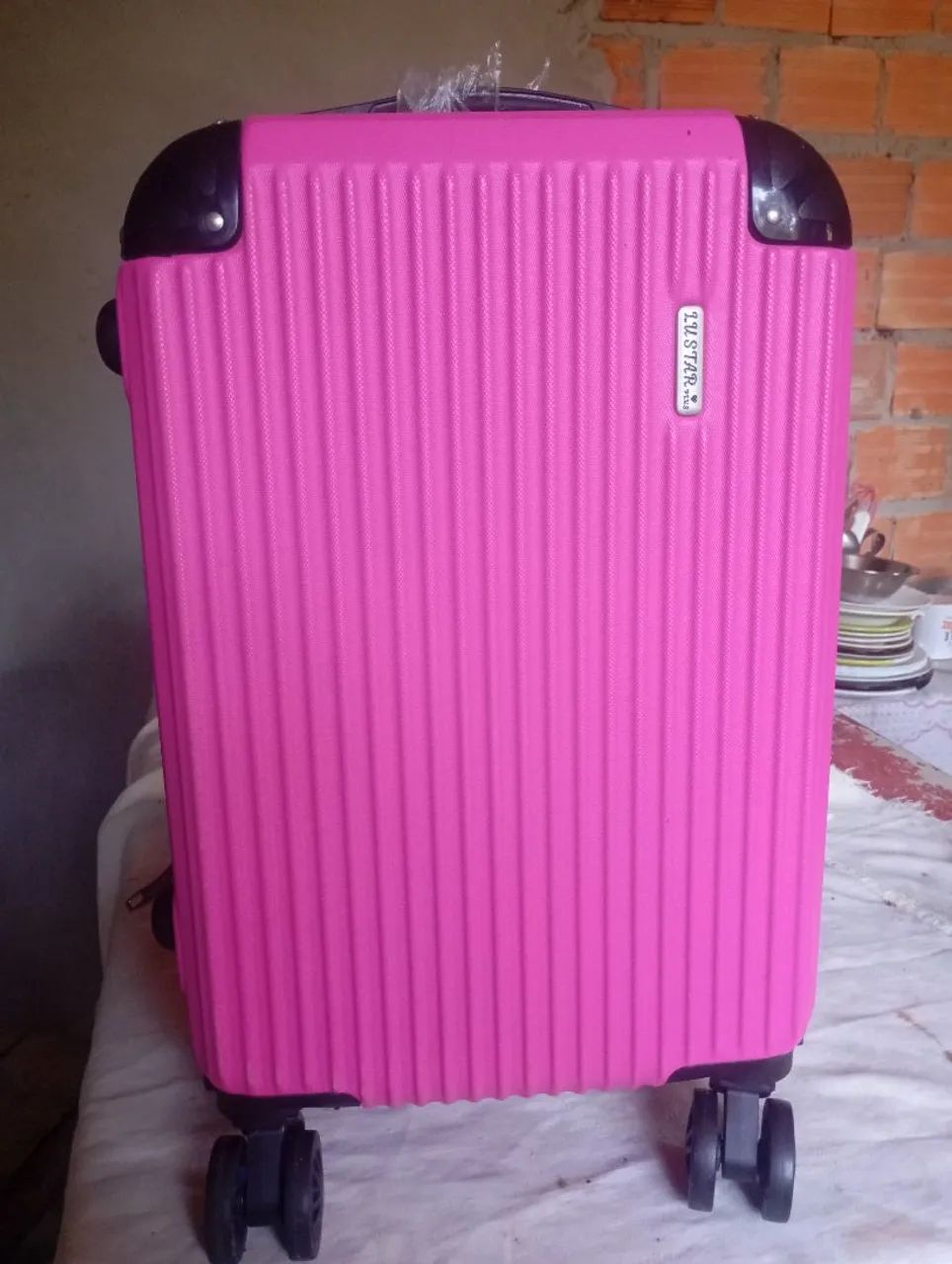 Mala usada uma vez ela e pequena