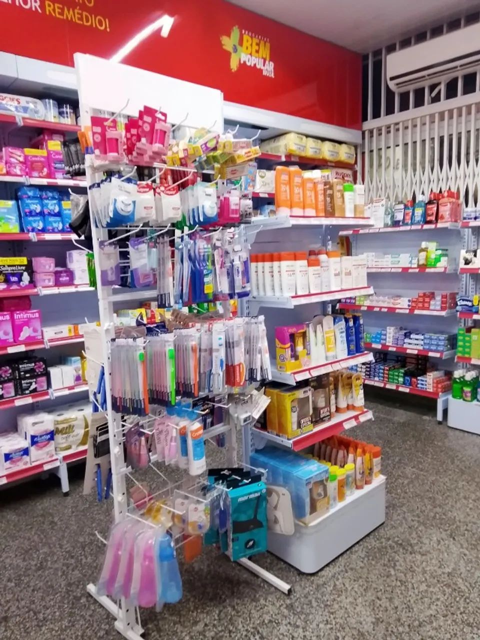 VENDE-SE FARMÁCIA COMPLETA E FUNCIONANDO  - Foto 3