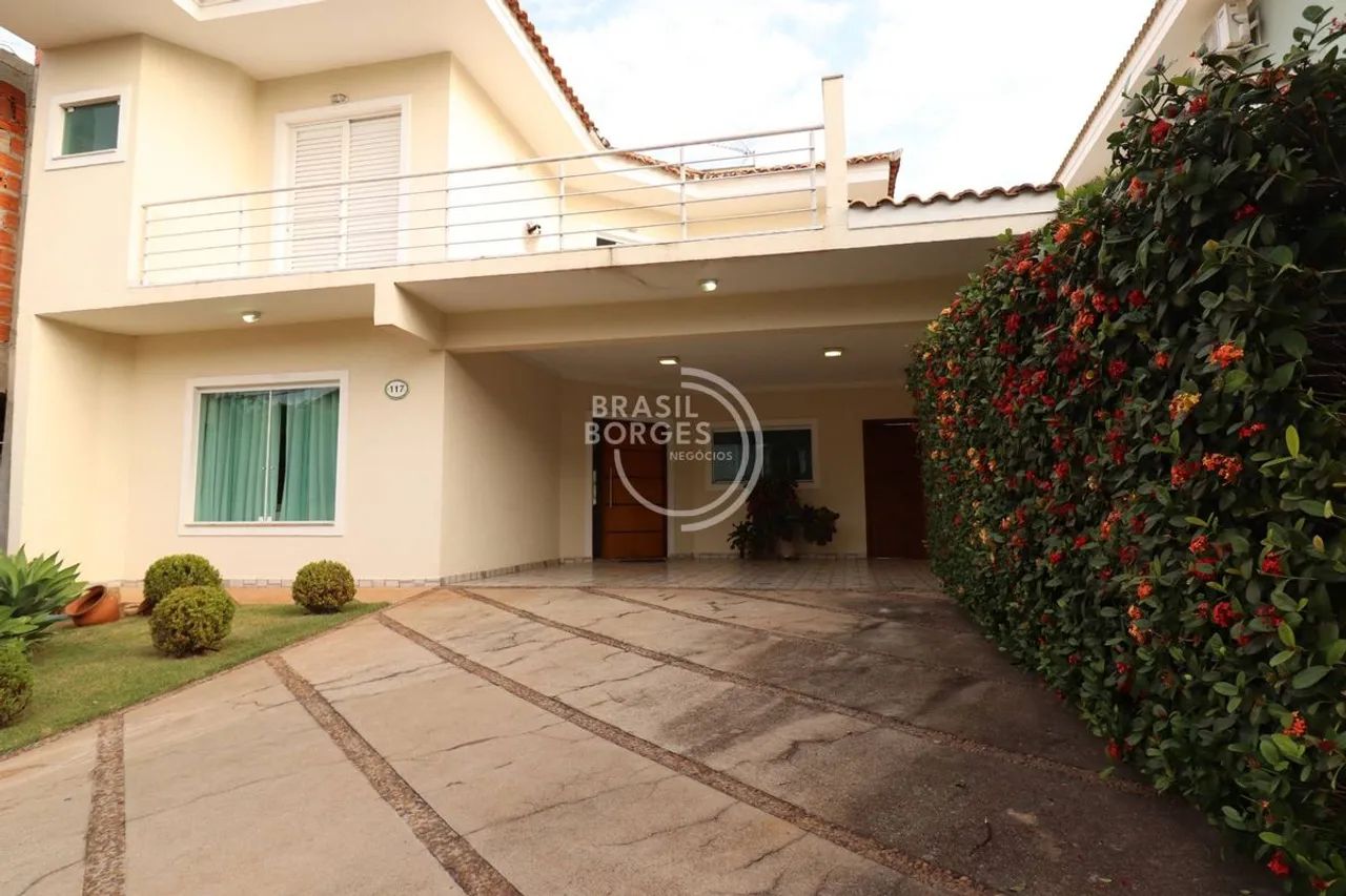 Sobrado no Villa dos Inglezes com 3 suítes e piscina