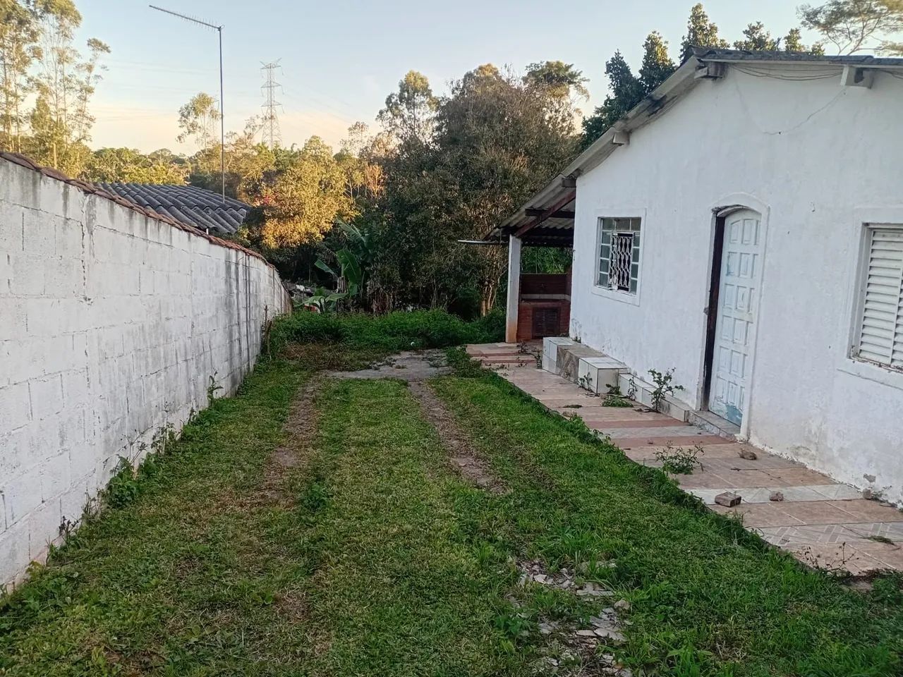 Vende-se casa BARATA!!!