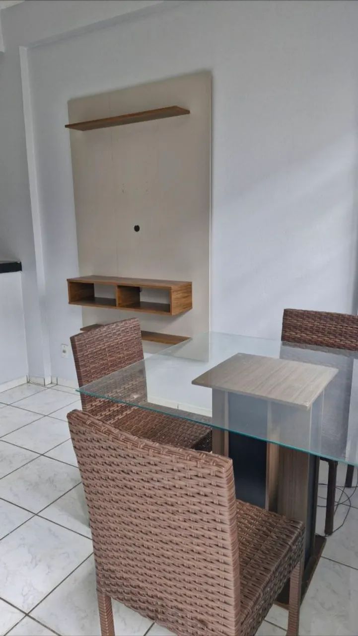 Apartamento semi mobiliado