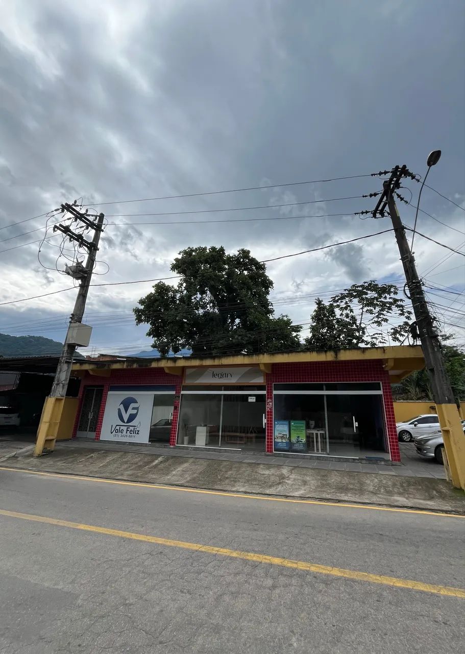 VENDO GALPÃO PRÓX CENTRO GUAPI