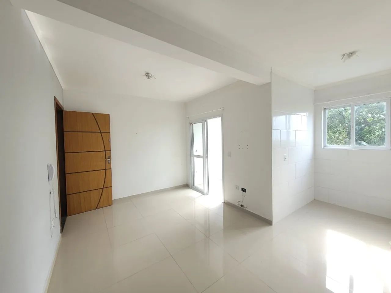 Apartamento com 2 dormitórios + sacada à 500m da Praia do Santinho! Confira! - Foto 3