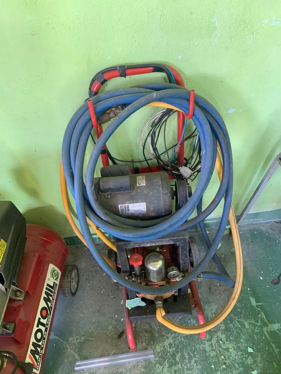 Material profissional de lava jato.