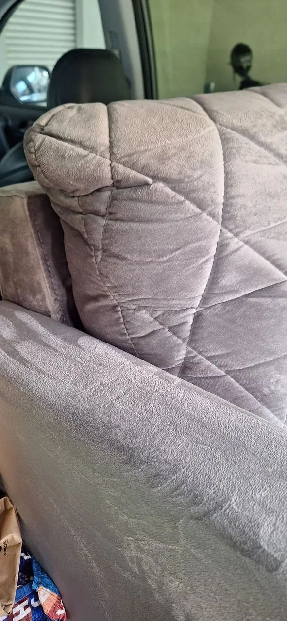 Poltrona acolchoada nova e sem uso - Foto 3