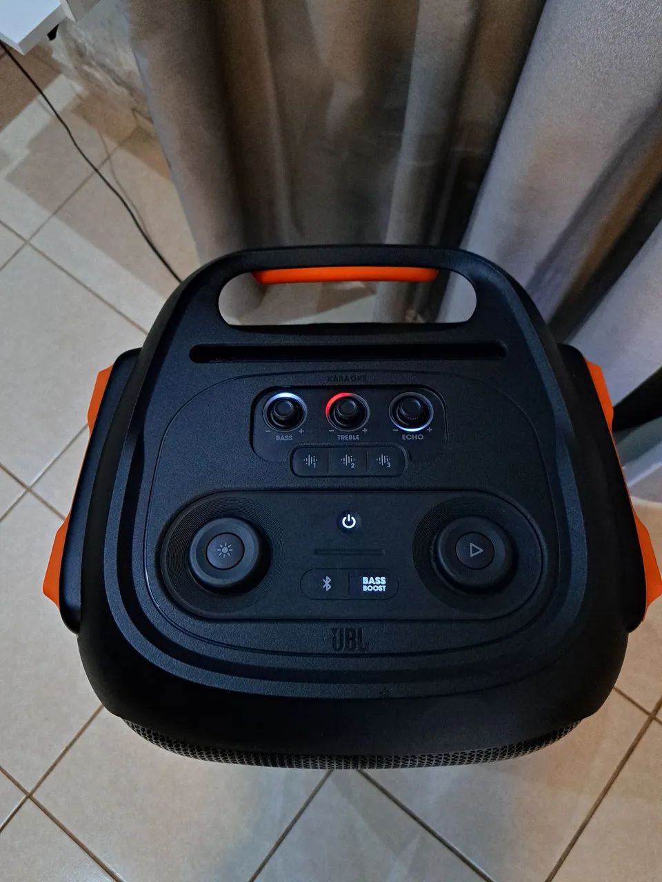 PARTYBOX JBL 710 COM MICROFONE  SEM FIO - Foto 4