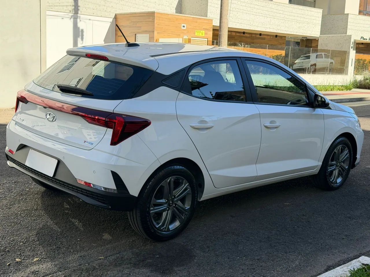Hyundai HB20 Comf. Plus Tech 1.0 TB Flex 12V AUT 2025 - Foto 4