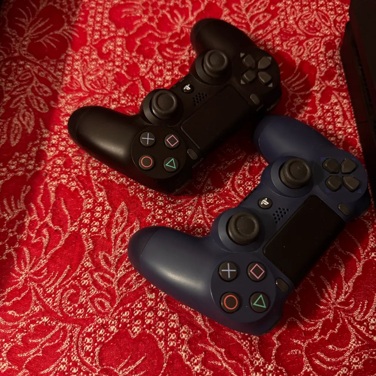 Vende-se PS4 - Foto 2
