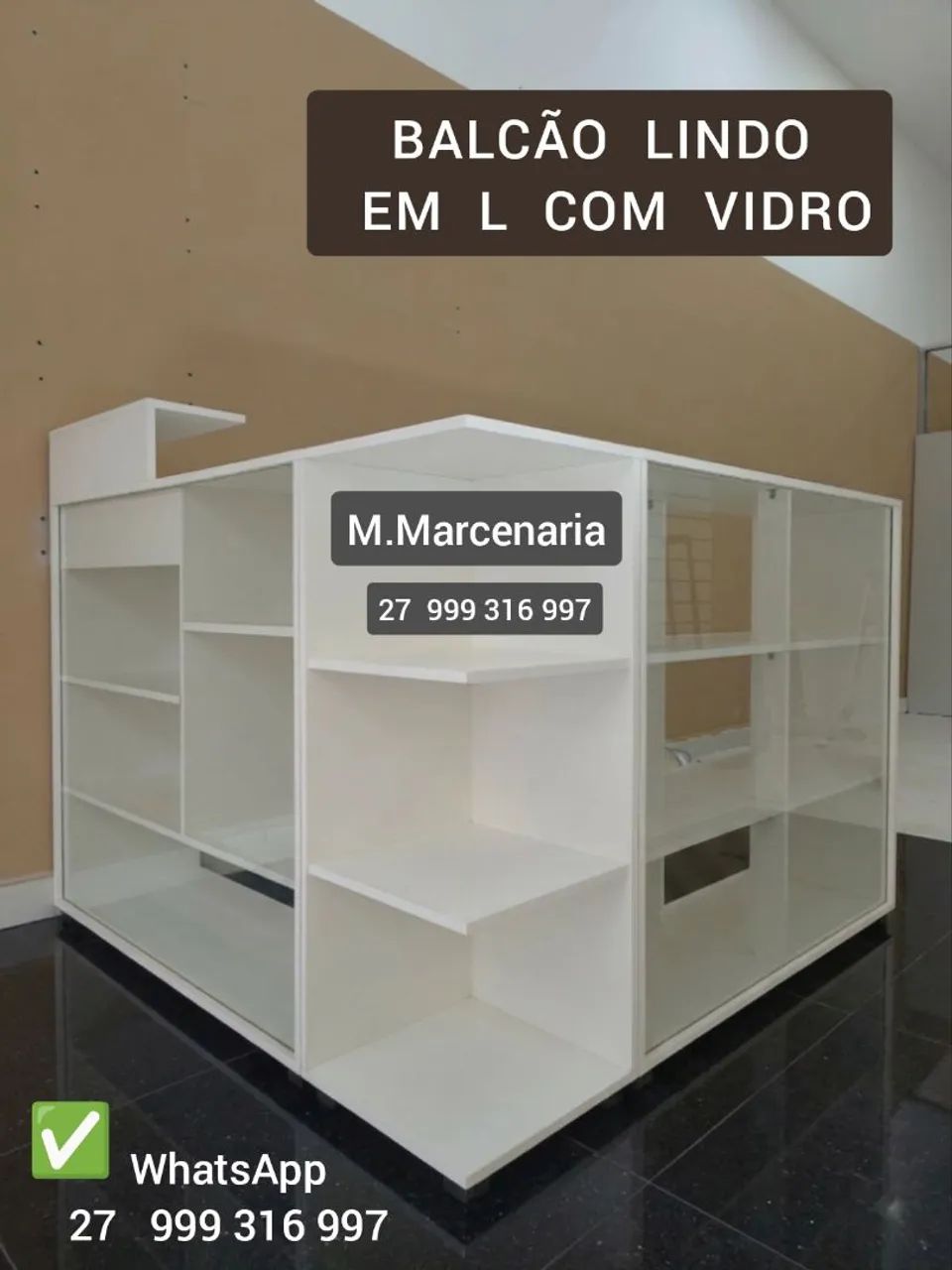 BALCÃO VITRINE EM L COM GAVETA E CHAVES