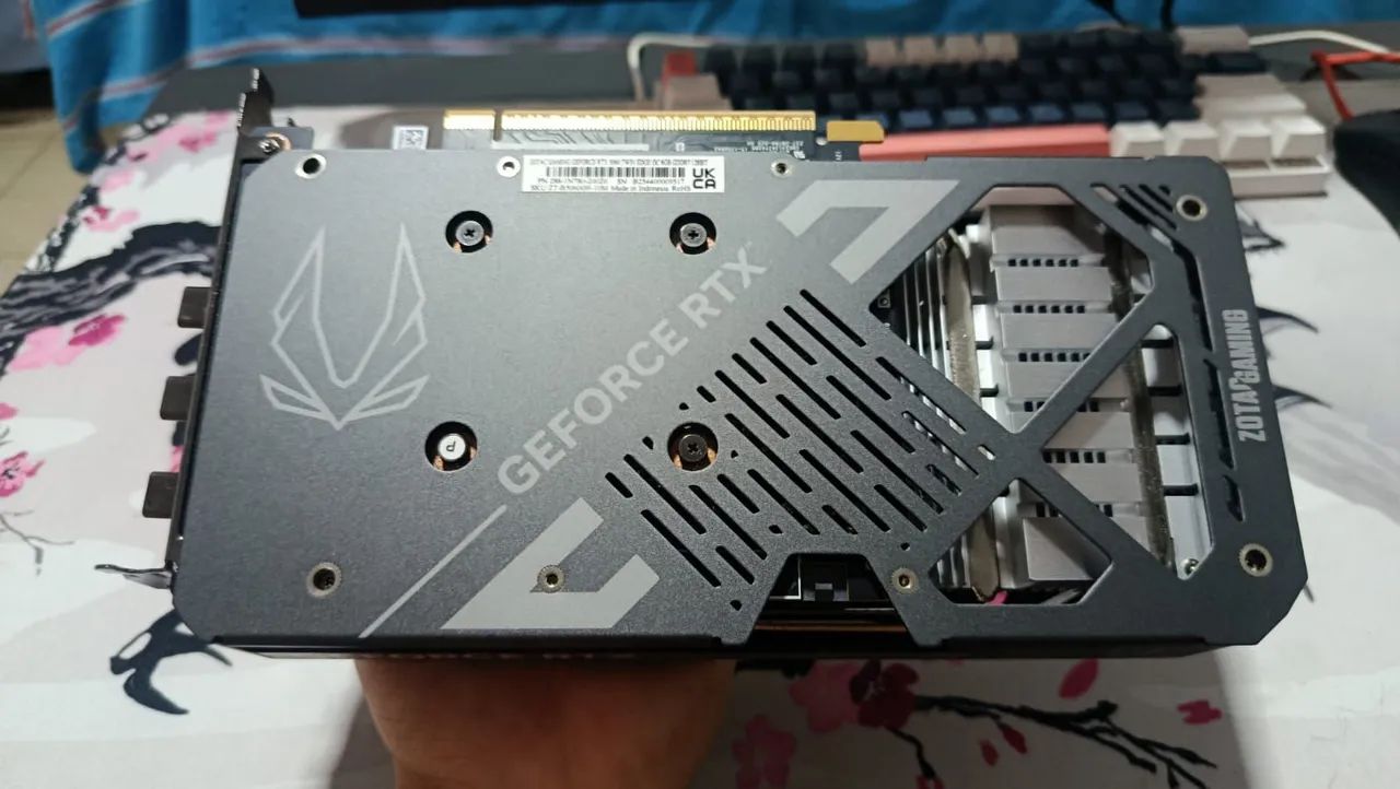RTX 5060 - Foto 5