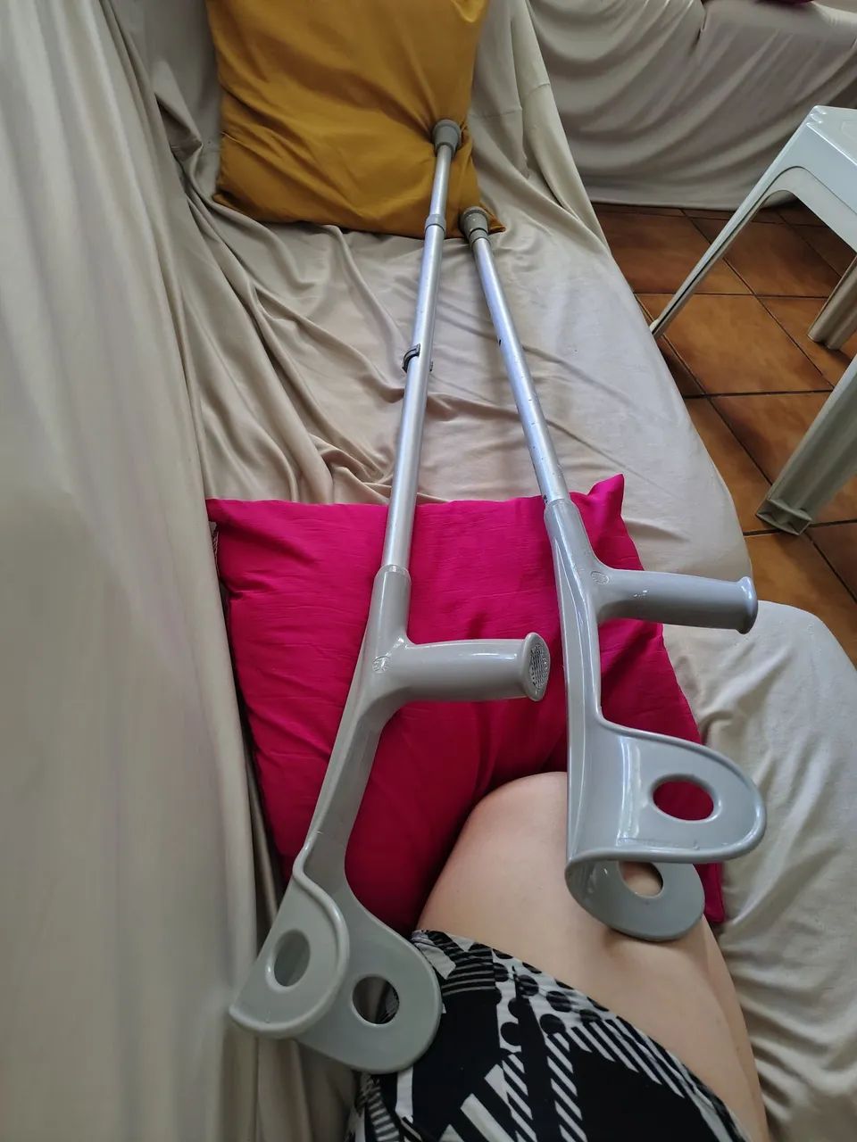 Muletas de aluminio - Foto 3