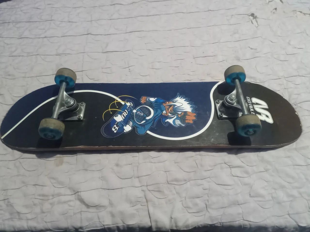 Skate com kit de proteção e bolsa  - Foto 3
