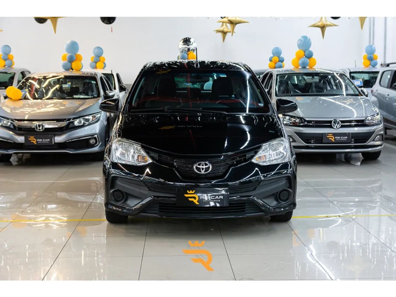 Toyota Etios 2017 - Foto 2