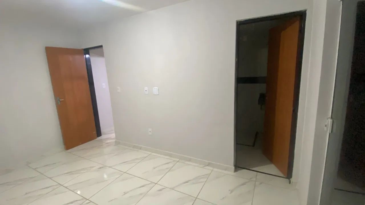 Alugo apartamento 