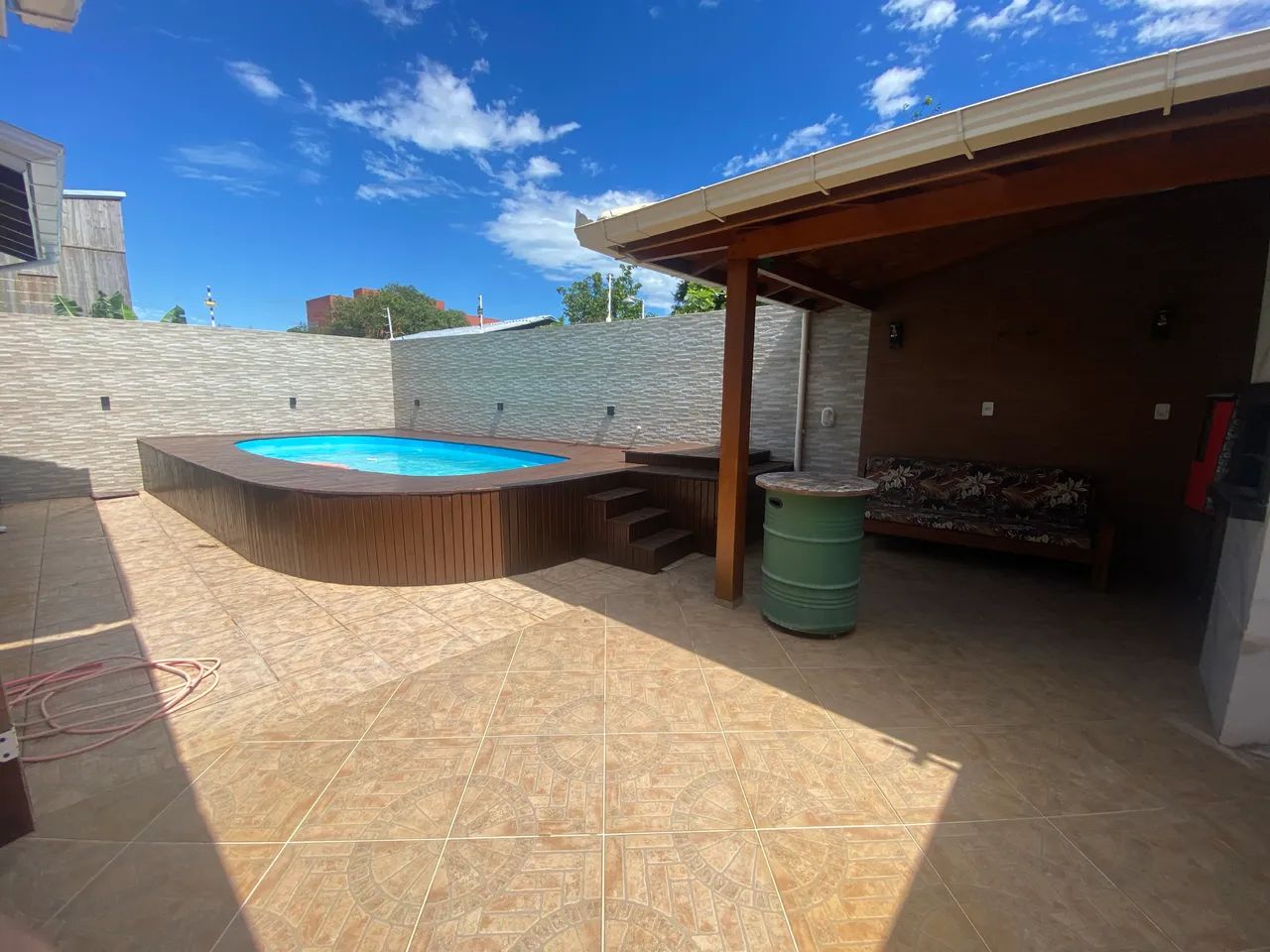 Casa na passagem Maciambu 