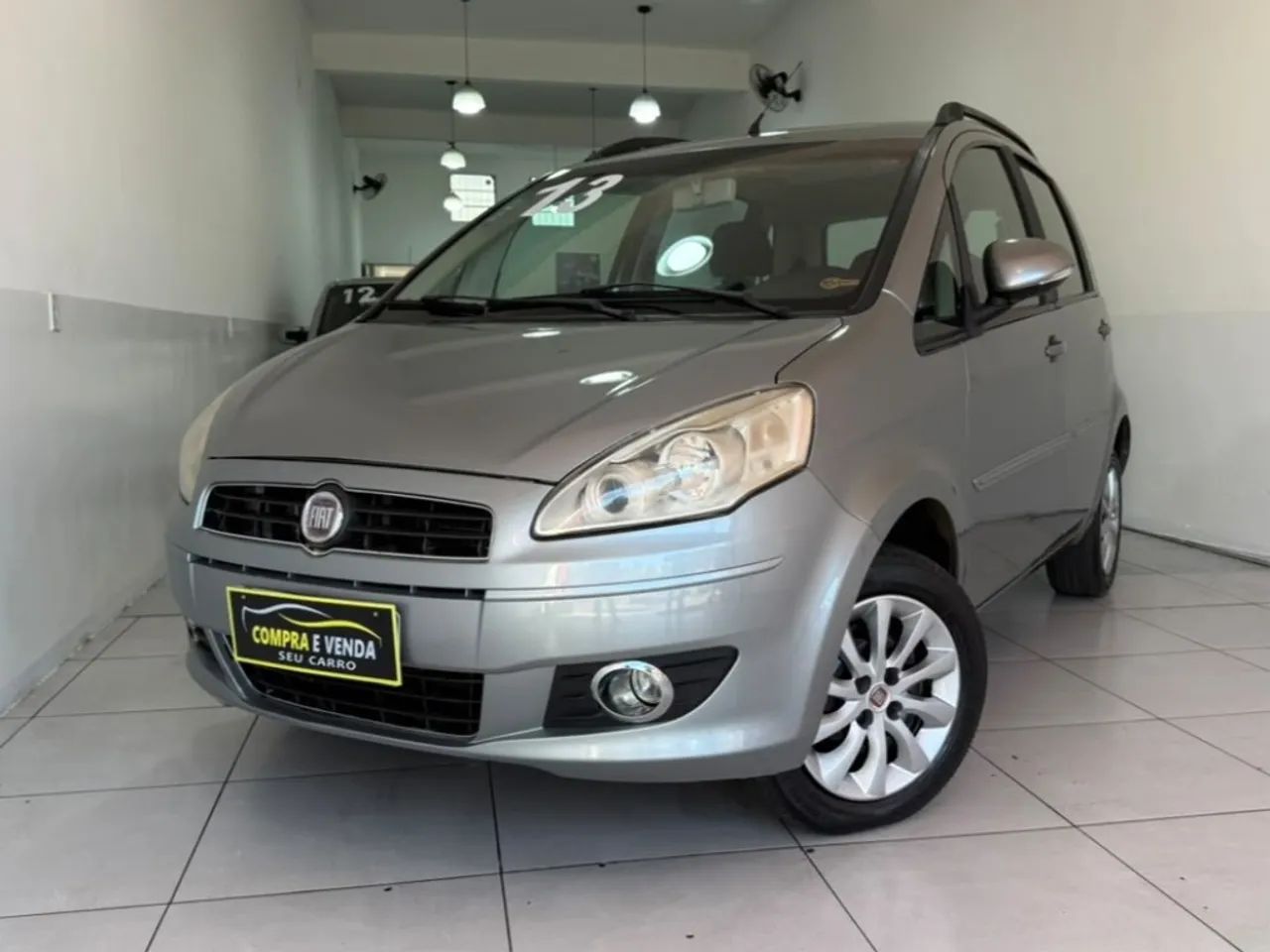 Fiat Idea Attractive 1.4 Fire Flex 8V 5P 2013