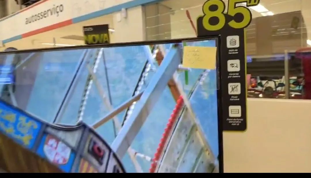 Smart tv QLED 85 polegadas  - Foto 3