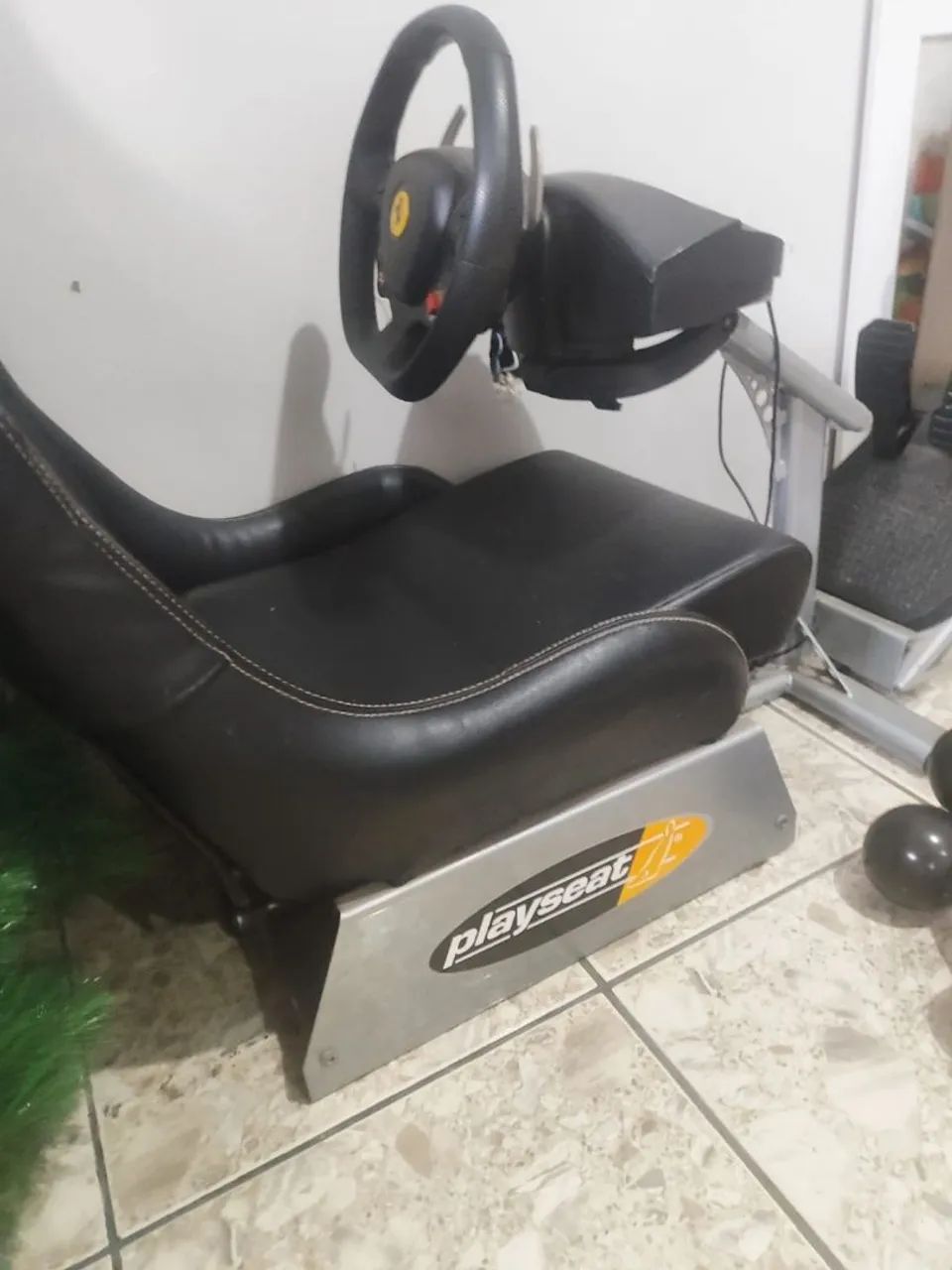 Cockpit Simulador Playseat Evolution + Volante Thrustmaster (Completo) - Foto 4