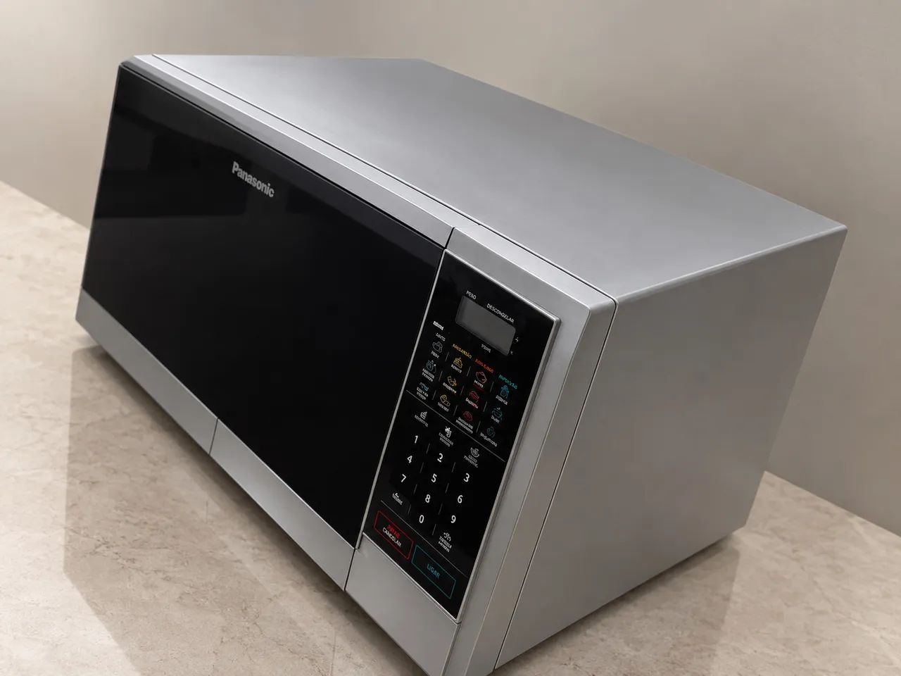 MICROONDAS PANASONIC SEM DEFEITOS - Foto 4