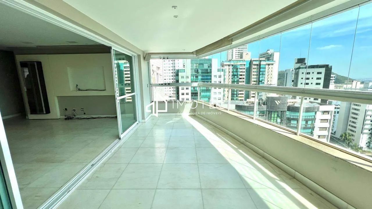 Apartamento de 215 m² com 4 quartos no Belvedere - Foto 2