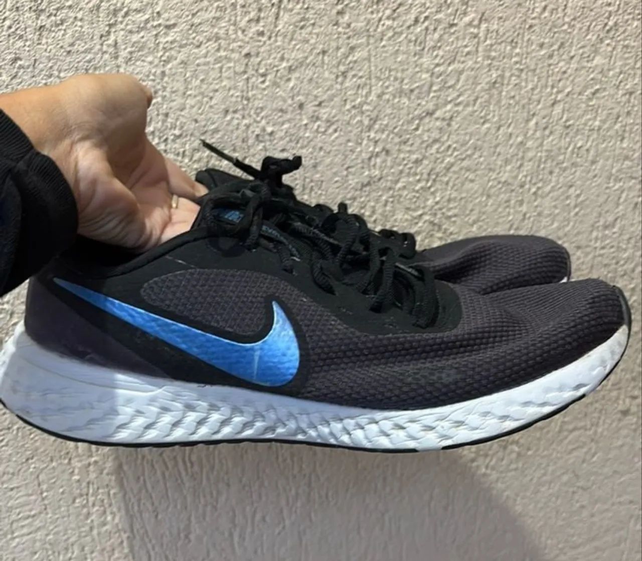 Tênis Nike revolution 42 