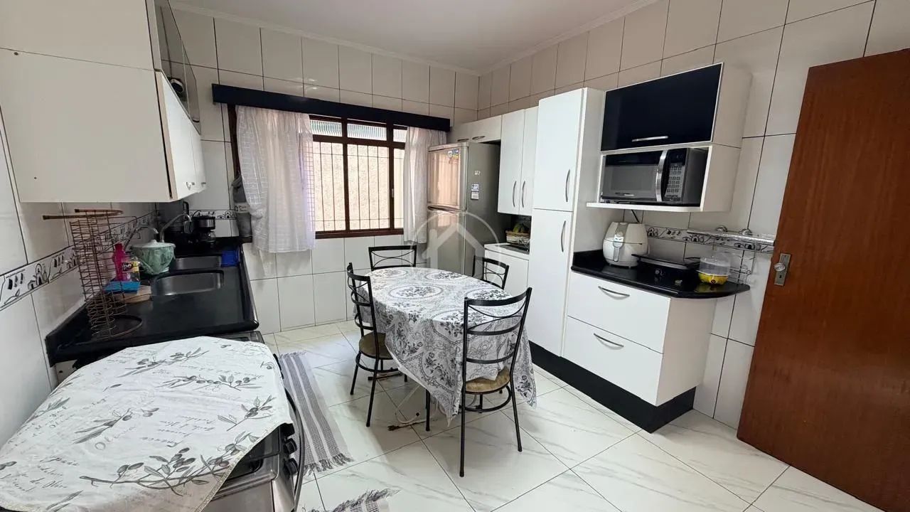 IMÓVEL COM DUPLA APTIDÃO- MORADIA OU USO COMERCIAL - Foto 5