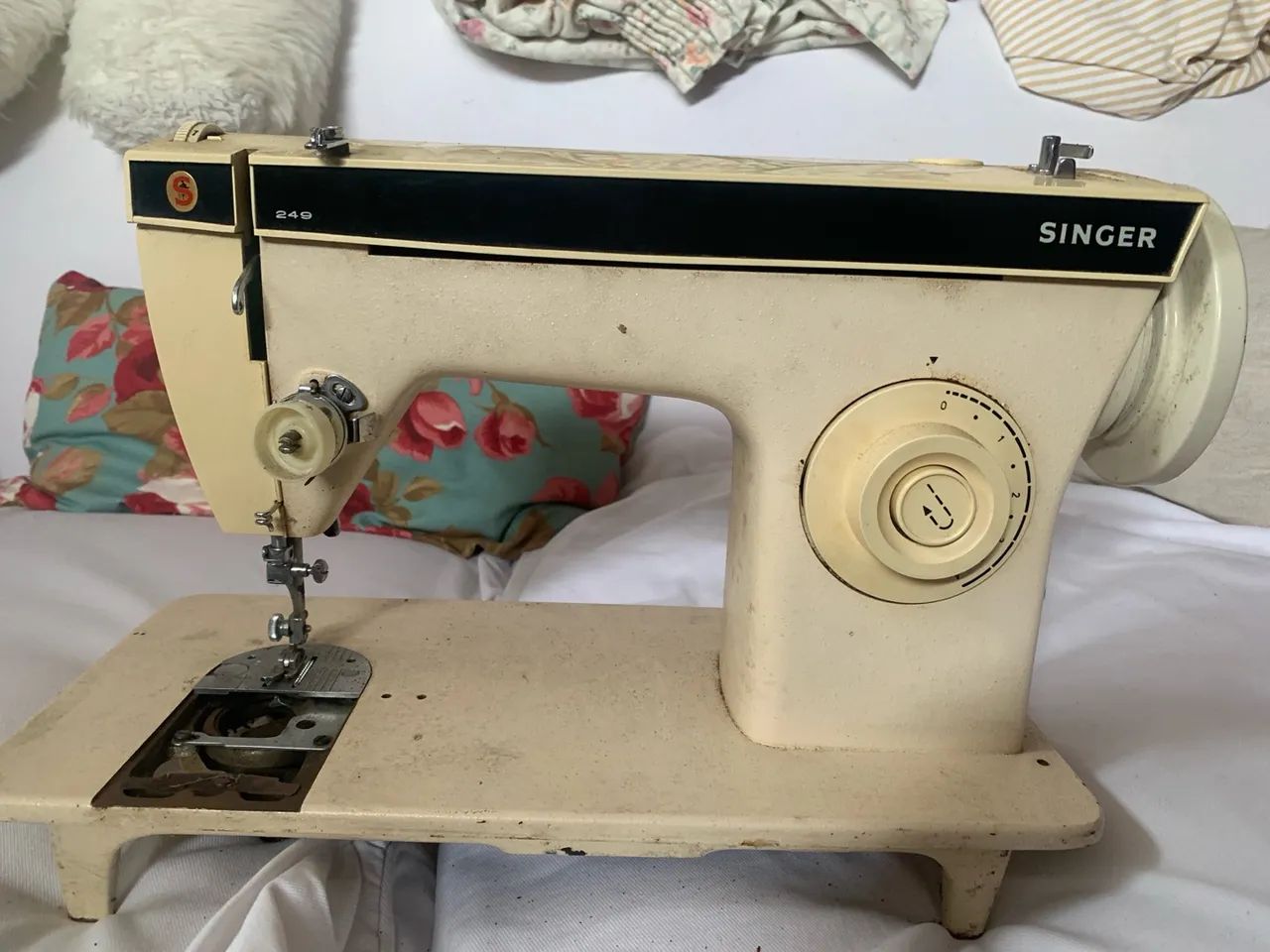 Máquina singer antiguidade