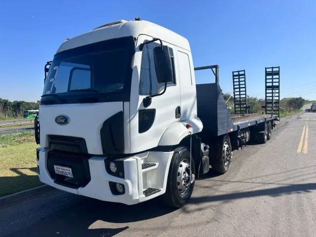 FORD CARGO 1933 8X2 PRNCHA FIXA -ANO 2013 - Foto 2