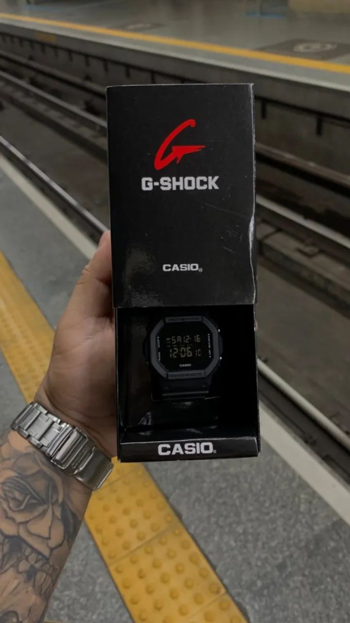 Relógio GSHOCK DW 5600 + CAIXA  - Foto 5