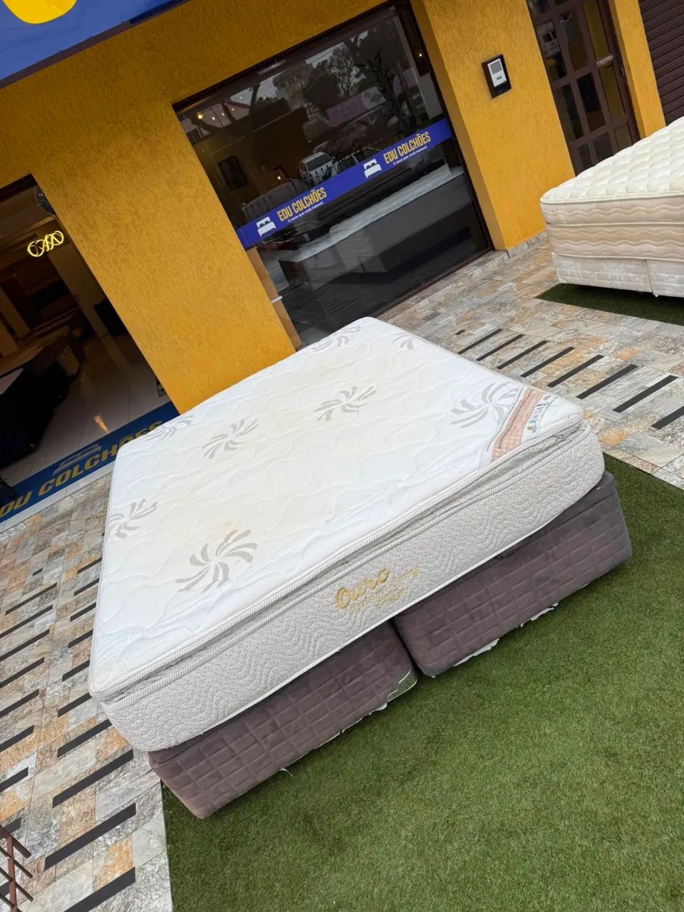 Cama box baú Queen Size USADA TOP - ENTREGAMOS  - Foto 4