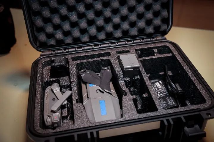 Drone DJI Mavic 2 Pro Hasselblad Fly More com case estilo Pelican - Foto 4