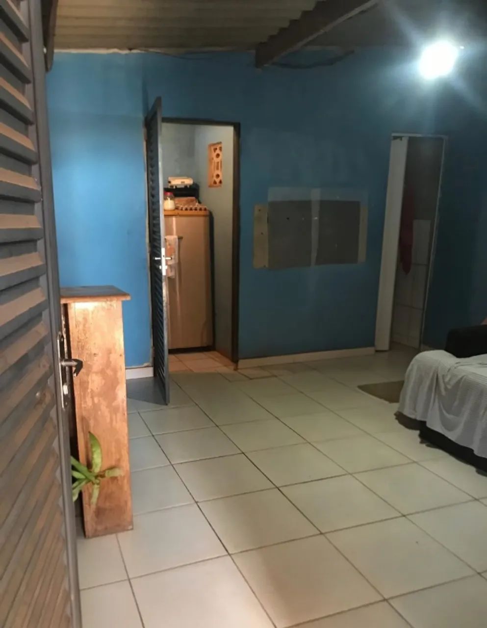 Vende se um lote com uma casa  - Foto 5