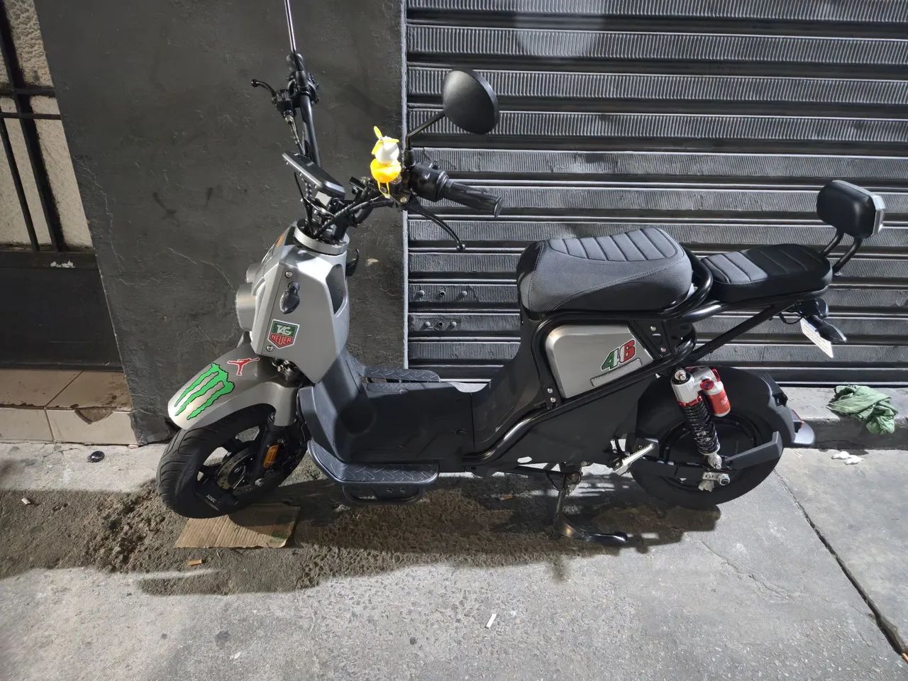 Moto elétrica 1000w + capacete  - Foto 2