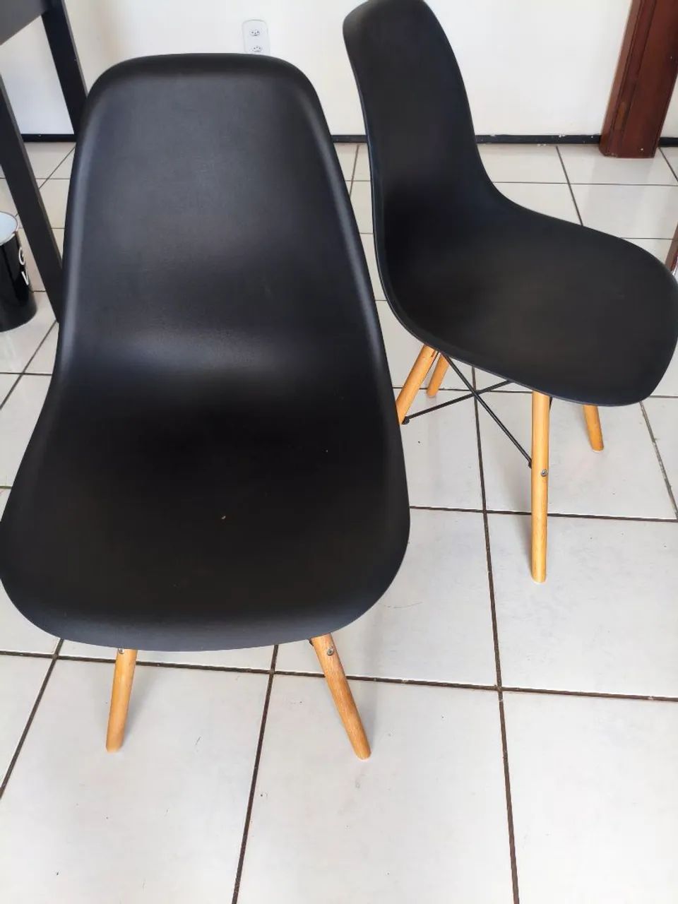 Vendo cadeira preta - Foto 4